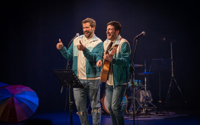 Arribar i ploure | Oficial